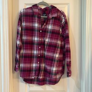 Gap flannel button down. XL.